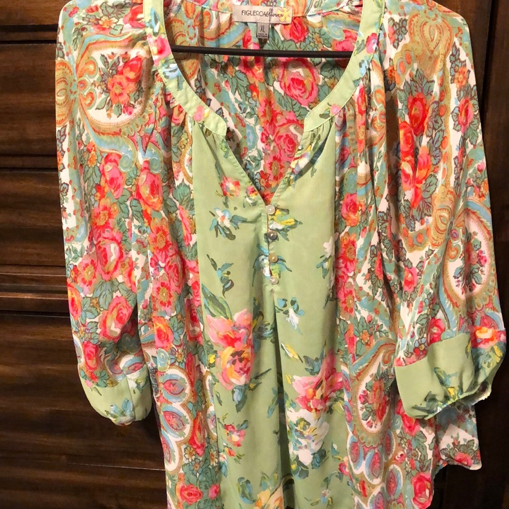 Sheer Green Floral Figueroa & Flower Top